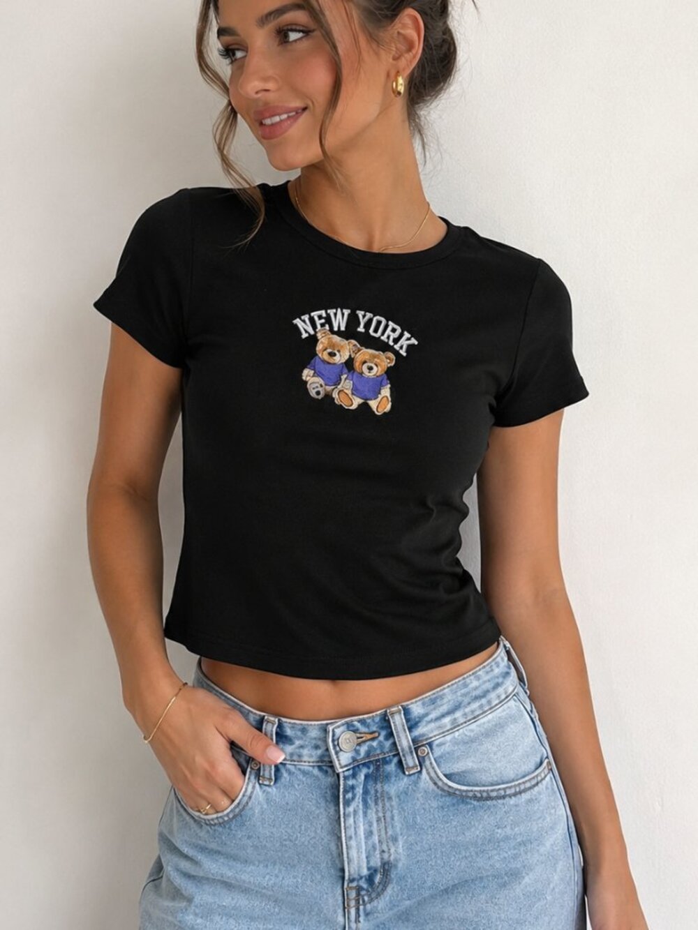 Women's New York Teddy Bear Baby Tee Black Ribbed Y2K Graphic Crop Top